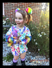 Load image into Gallery viewer, Issue #058 - Featuring KJS Creations & The Posh Princesses