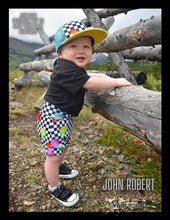 Load image into Gallery viewer, Issue #043 - Featuring Magic Manes DIGITAL ONLY