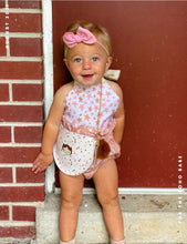 Load image into Gallery viewer, Issue #018 - SPOTLIGHT Featuring For the Boho Babe DIGITAL ONLY